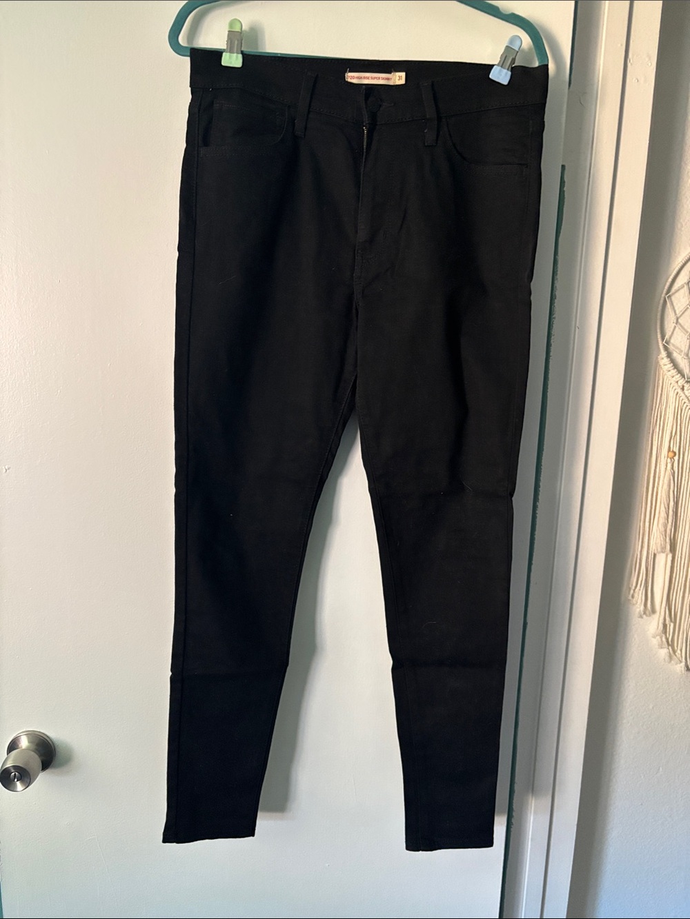Levi’s 720 High Rise Super Skinny Jean